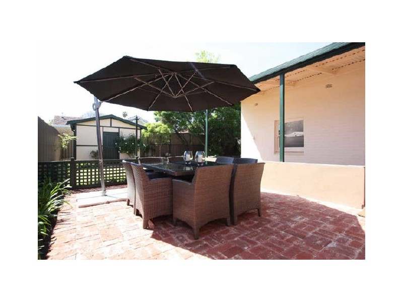 12 Dunstan Ave, Kensington Park SA 5068