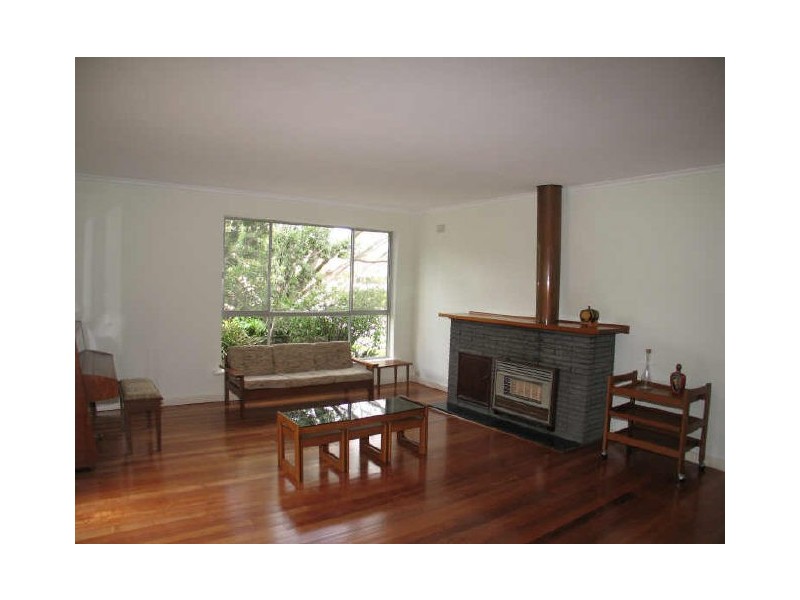 27 Margaret Ave, Rostrevor SA 5073