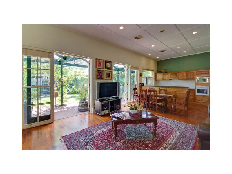 40 Seventh Ave, St Peters SA 5069