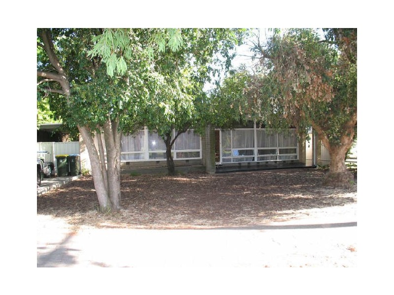 37 Gaelic Ave, Holden Hill SA 5088