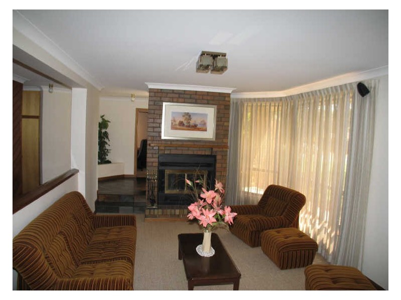 8 Waterford Ave, Dernancourt SA 5075