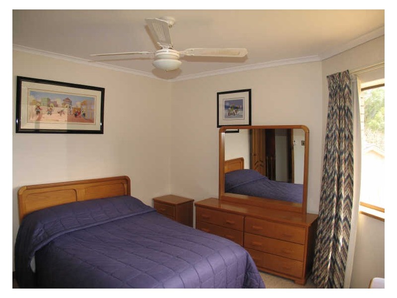 8 Waterford Ave, Dernancourt SA 5075