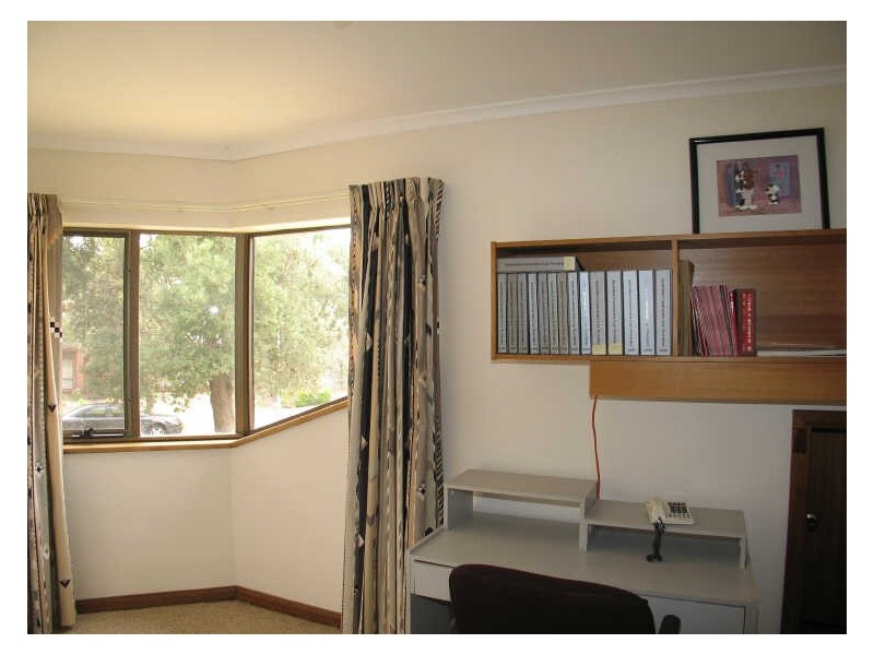 8 Waterford Ave, Dernancourt SA 5075