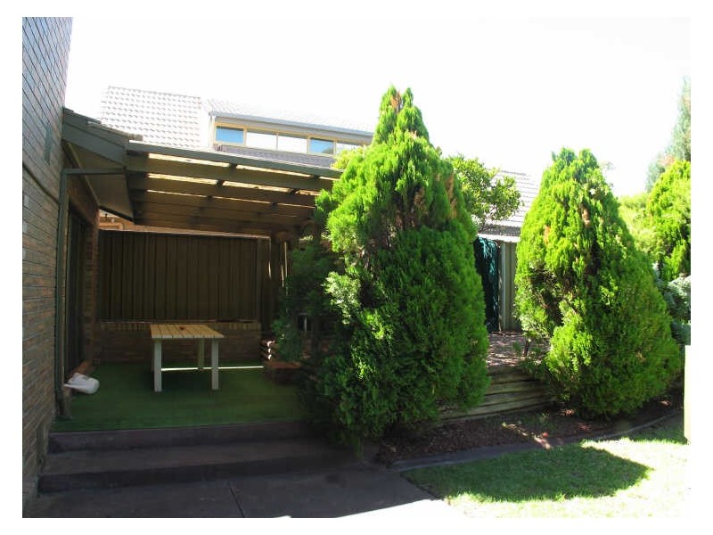 8 Waterford Ave, Dernancourt SA 5075