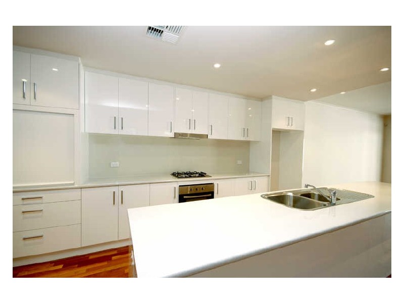 11 Edmund Street, Highbury SA 5089