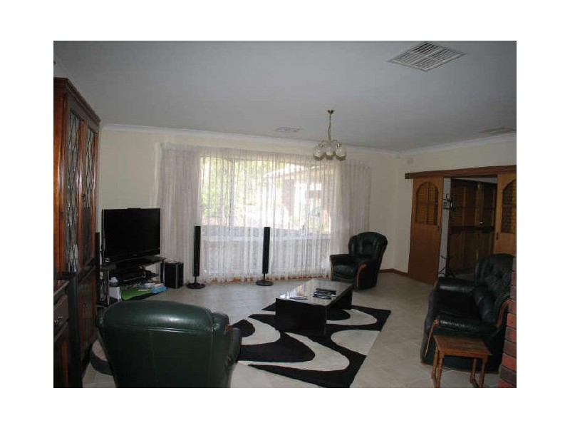 30 Portmarnock Street, Fairview Park SA 5126