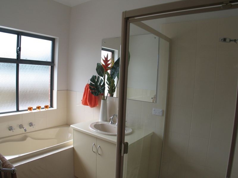 17 Park Street, Campbelltown SA 5074