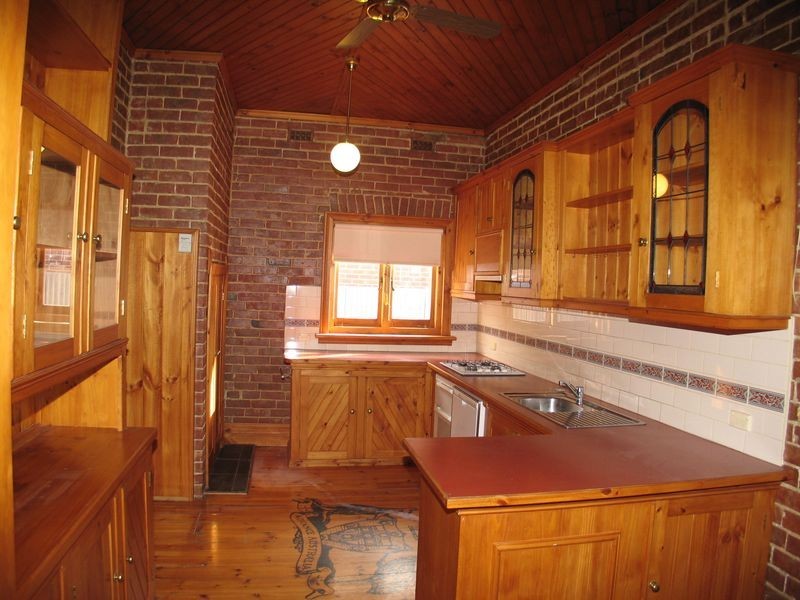 23 Jetty Road, Largs Bay SA 5016