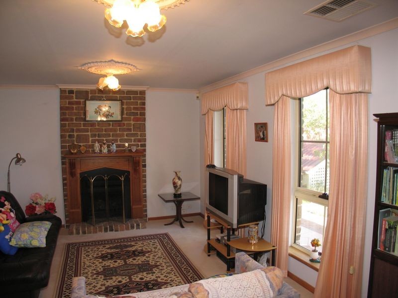 1A Blyth Street, Glen Osmond SA 5064