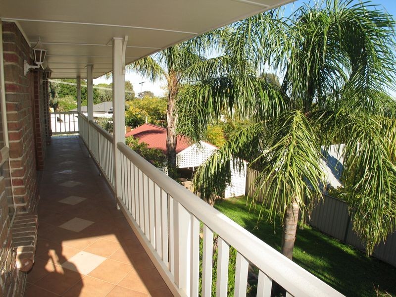 1A Blyth Street, Glen Osmond SA 5064