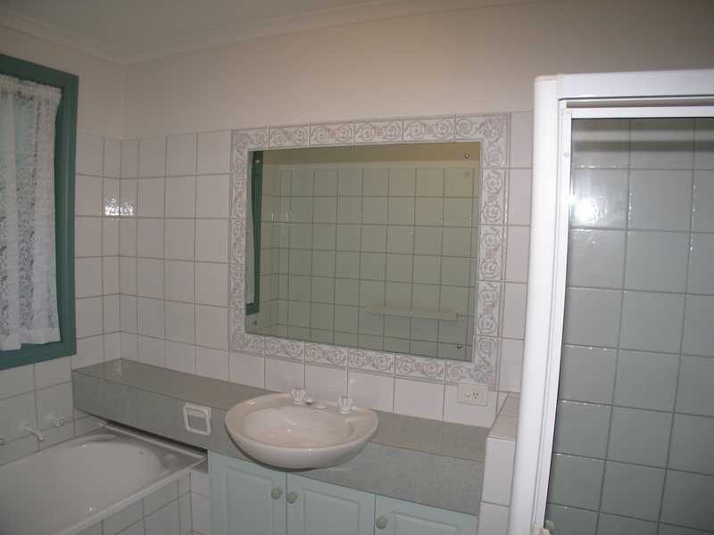 7 Lake Fortesque Ave, Greenwith SA 5125