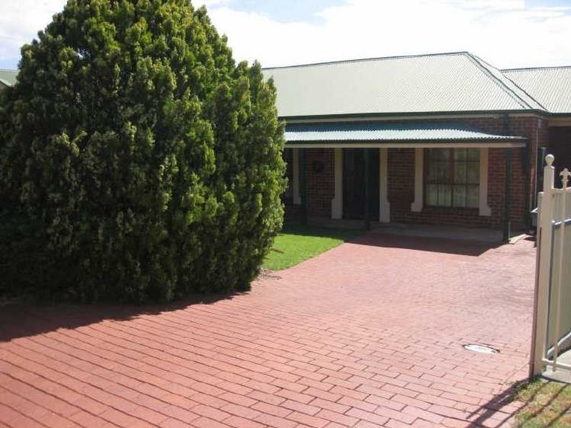 7 Langman Drive, Teringie SA 5072