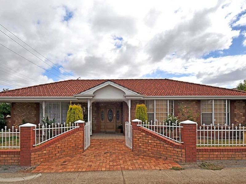 37 Forest Avenue, Newton SA 5074