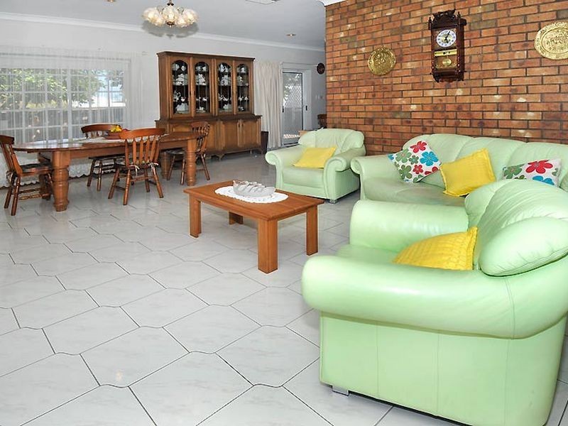 37 Forest Avenue, Newton SA 5074