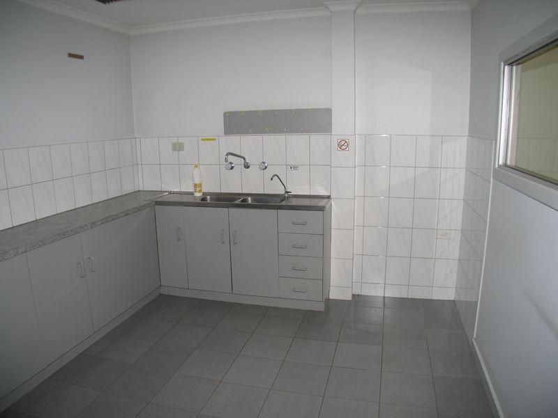 32 Tapleys Hill Road, Royal Park SA 5014