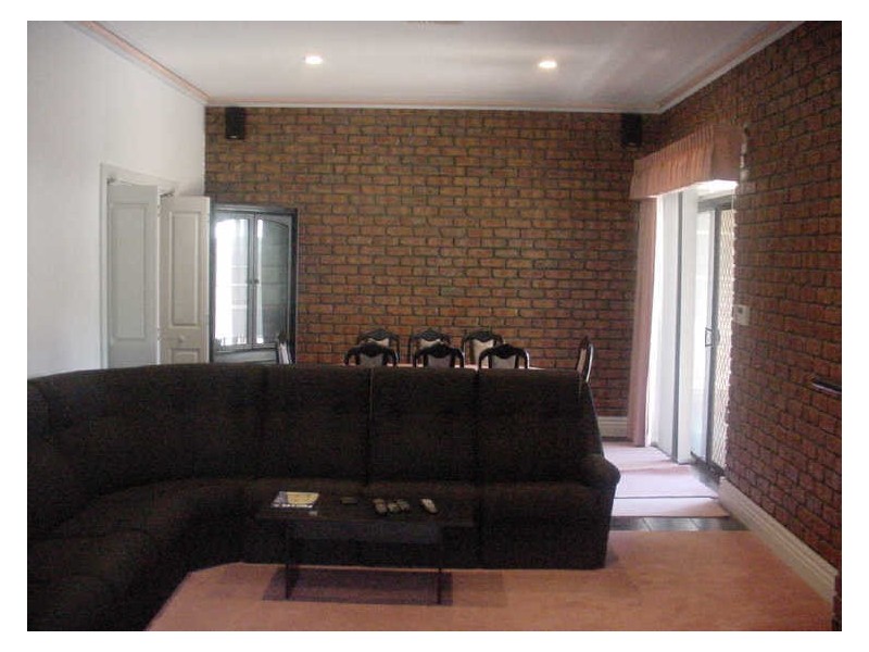 11 KARRAWIRRA AVENUE, Rostrevor SA 5073