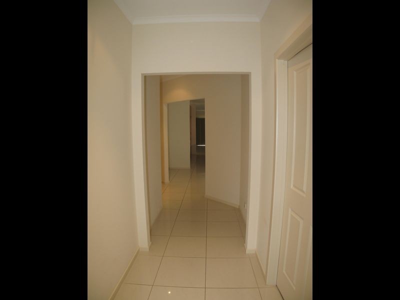 9A Condamine Street, Hillcrest SA 5086