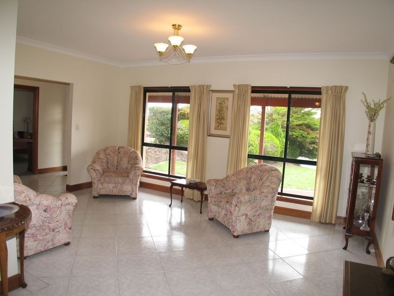 18 Bilney Drive, Athelstone SA 5076