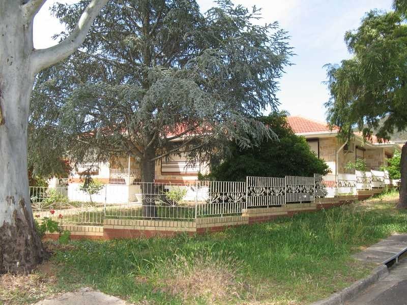 34 Launer Ave, Rostrevor SA 5073