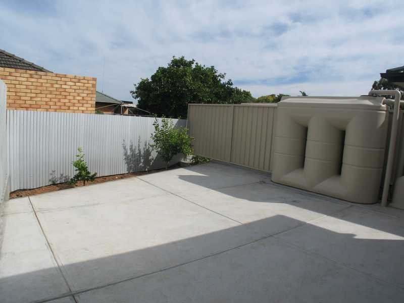 20 Atkell Ave, Campbelltown SA 5074