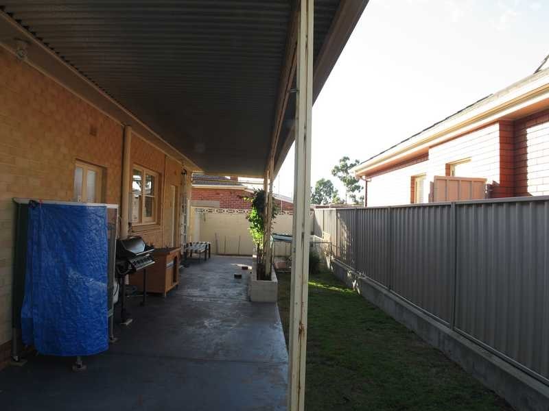 25 Acacia Ave, Campbelltown SA 5074