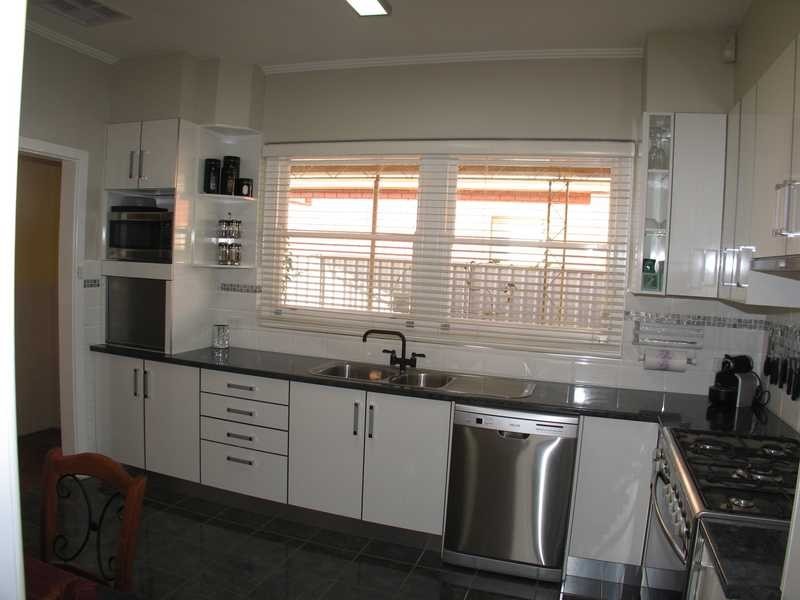 25 Acacia Ave, Campbelltown SA 5074