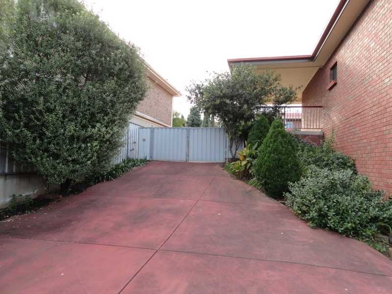 14 Saratoga Ave, Redwood Park SA 5097