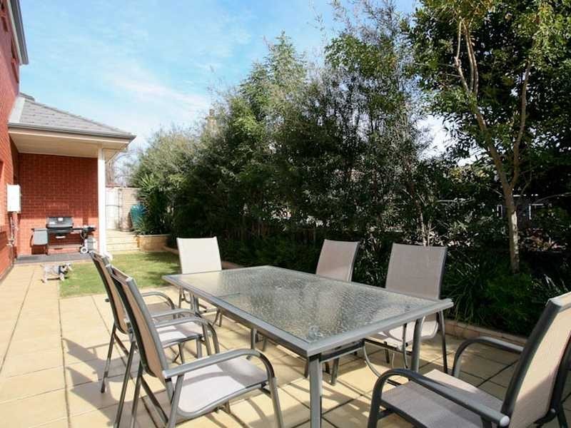 2/121 Kensington Road, Norwood SA 5067