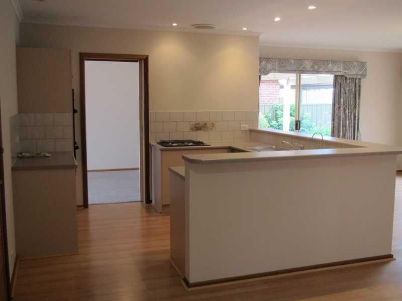 17 Elliott Street, Campbelltown SA 5074