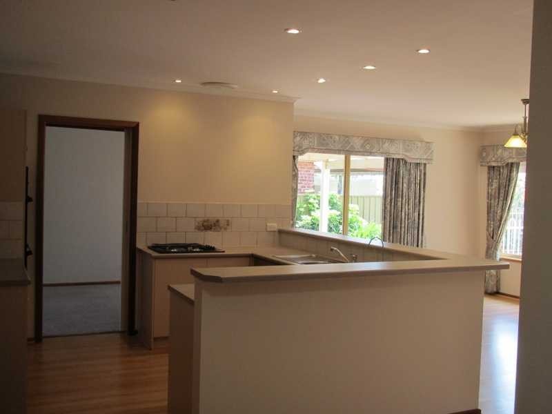 17 Elliott Street, Campbelltown SA 5074