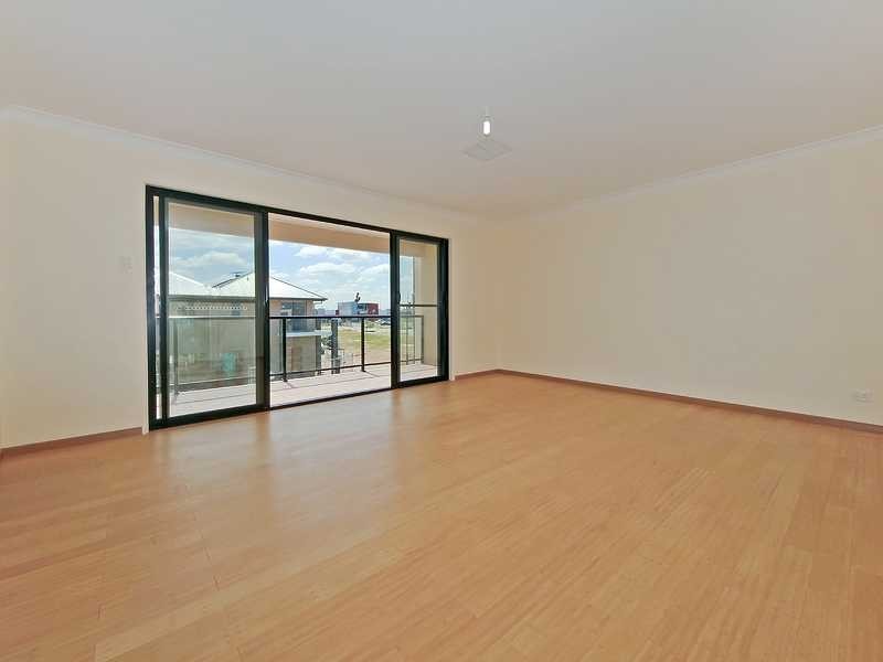 39 Coventry Street, Mawson Lakes SA 5095