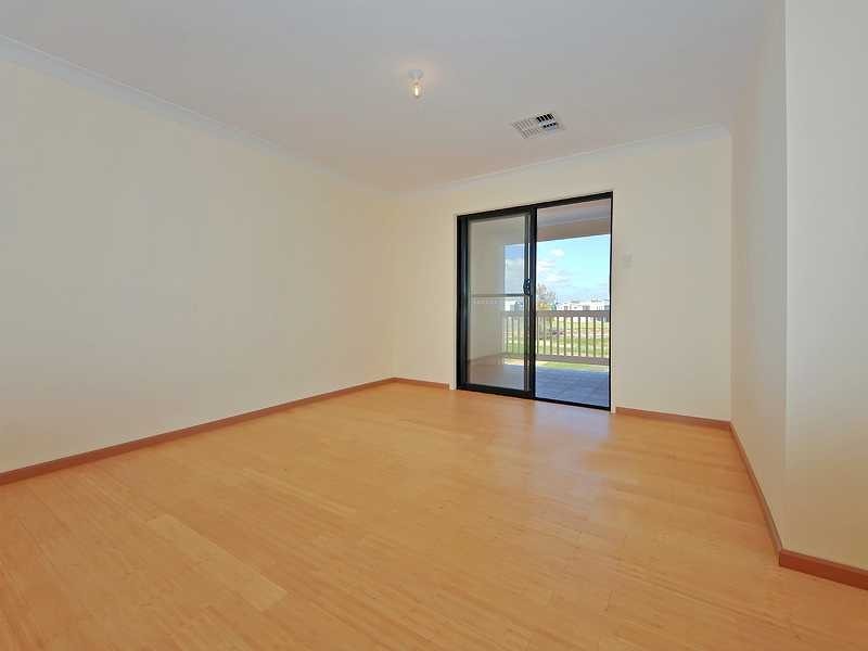 39 Coventry Street, Mawson Lakes SA 5095