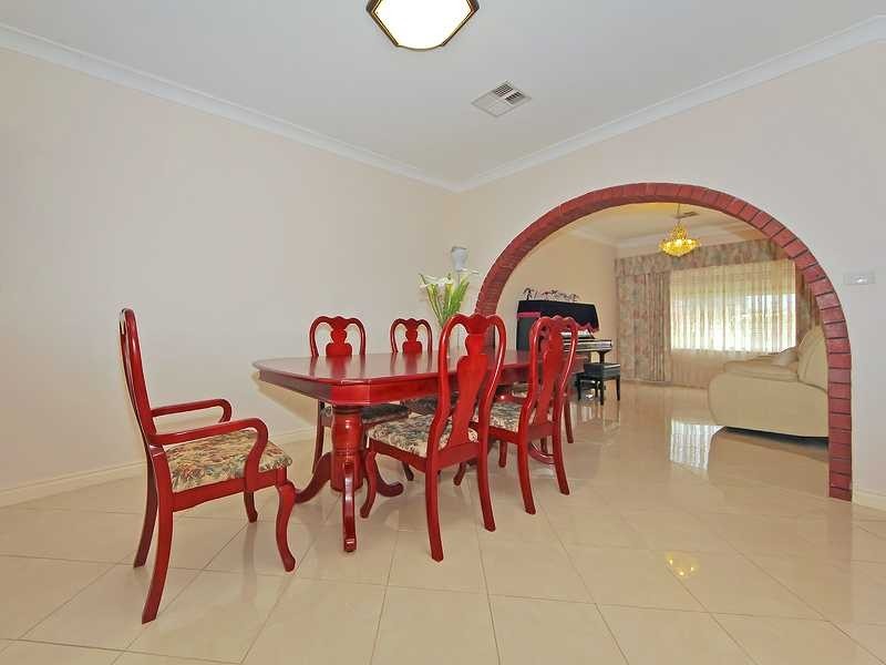 4 Devon Avenue, Newton SA 5074