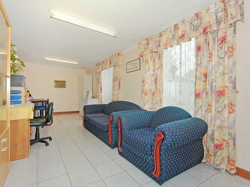 4 Devon Avenue, Newton SA 5074