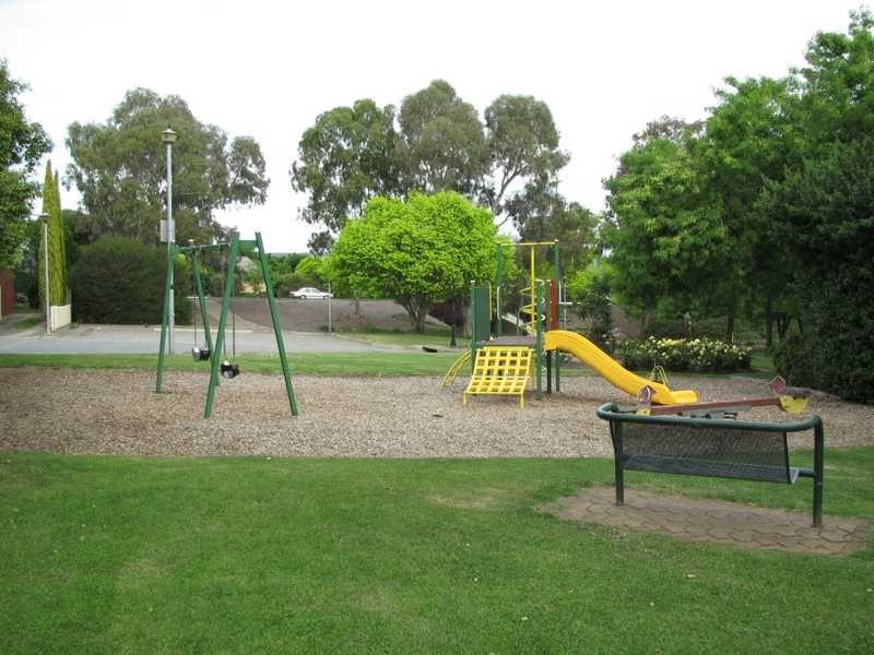 3/21 Hampton Court, Wynn Vale SA 5127