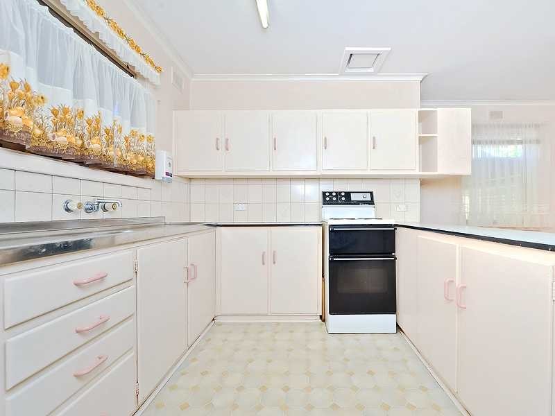 15 Derrilin Road, Ingle Farm SA 5098