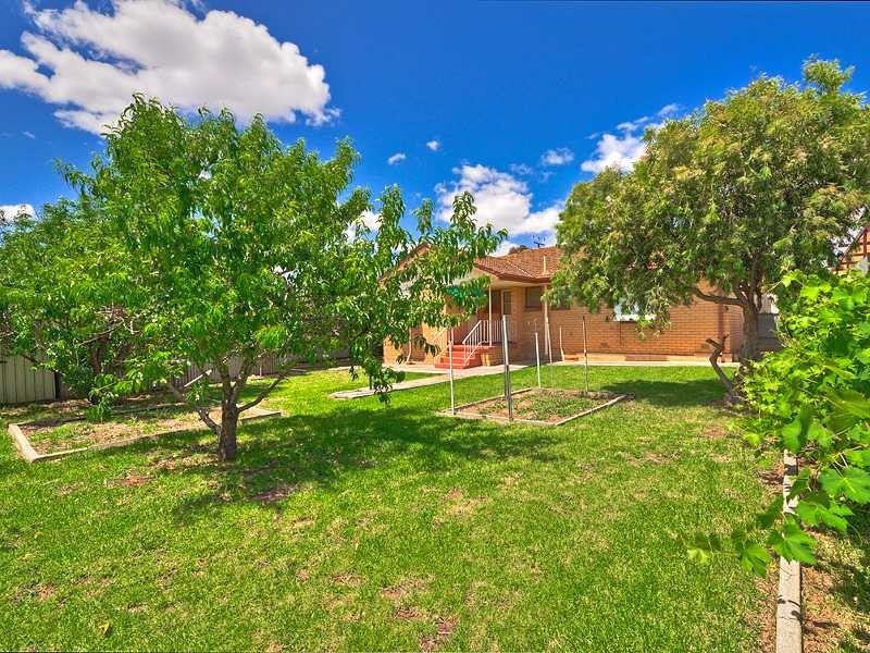 15 Derrilin Road, Ingle Farm SA 5098