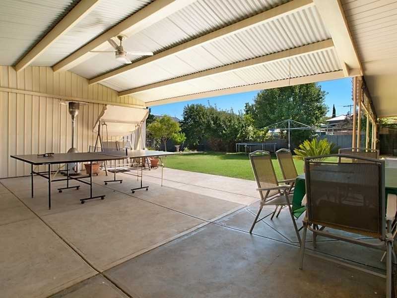 18 Mimosa Drive, Vale Park SA 5081