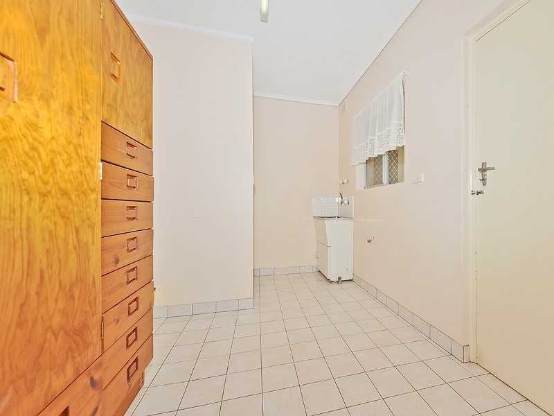 12 Glasgow Ave, Modbury SA 5092