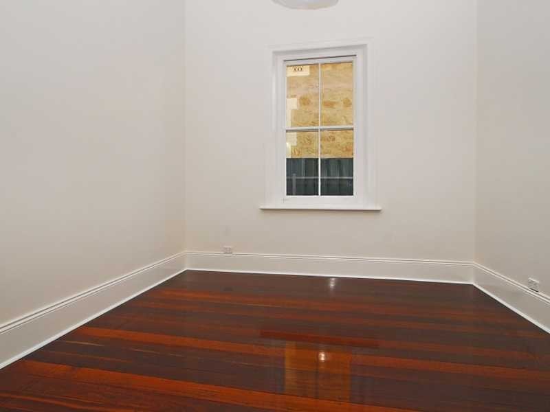 28 Sixth Ave, St Peters SA 5069