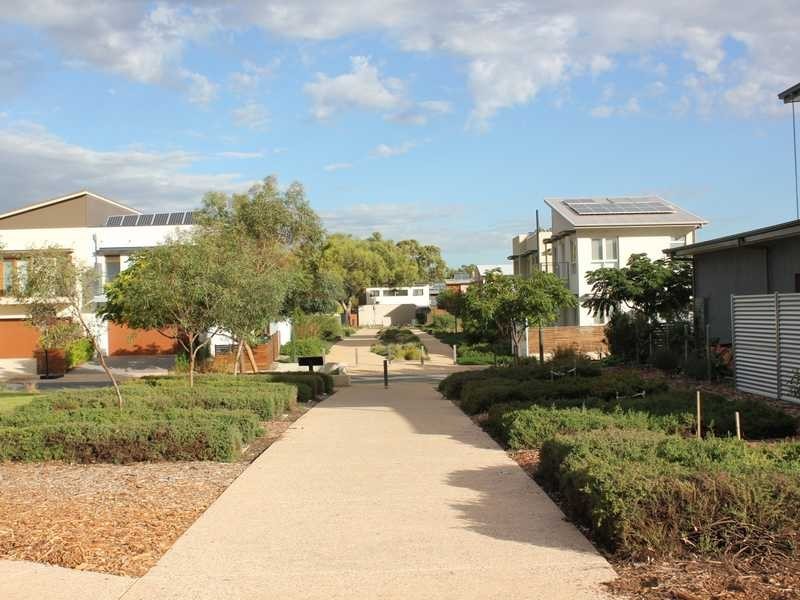 11 Riverbank Circuit, Campbelltown SA 5074