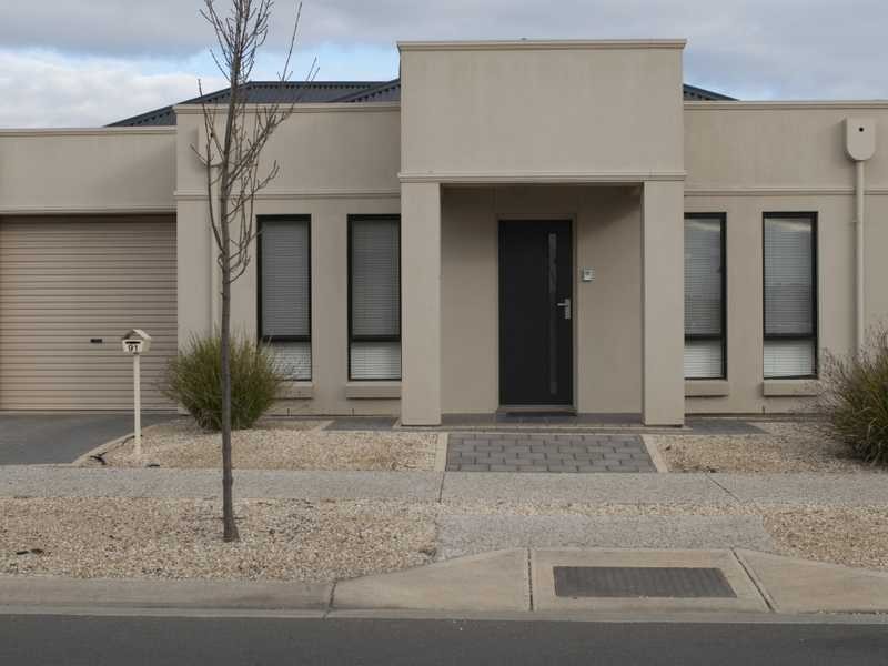 91 Lord Howe Crescent, Mawson Lakes SA 5095