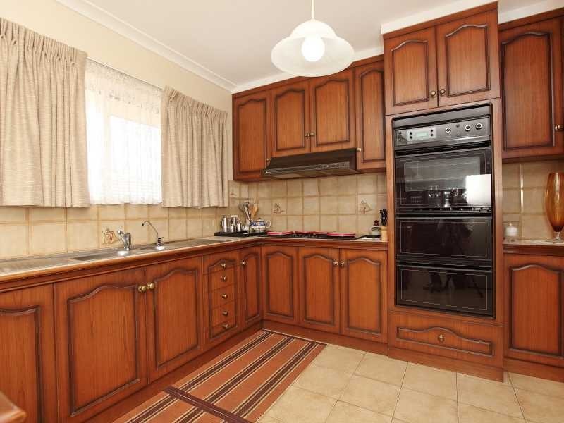 27 Freeman Avenue, Tranmere SA 5073