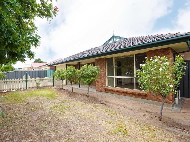 37 Gascoyne Ave, Hillcrest SA 5086