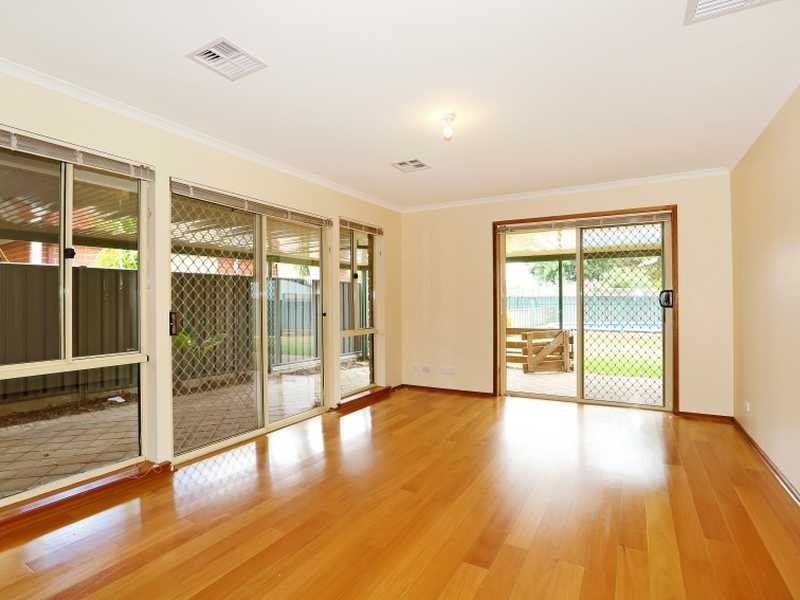 37 Gascoyne Ave, Hillcrest SA 5086