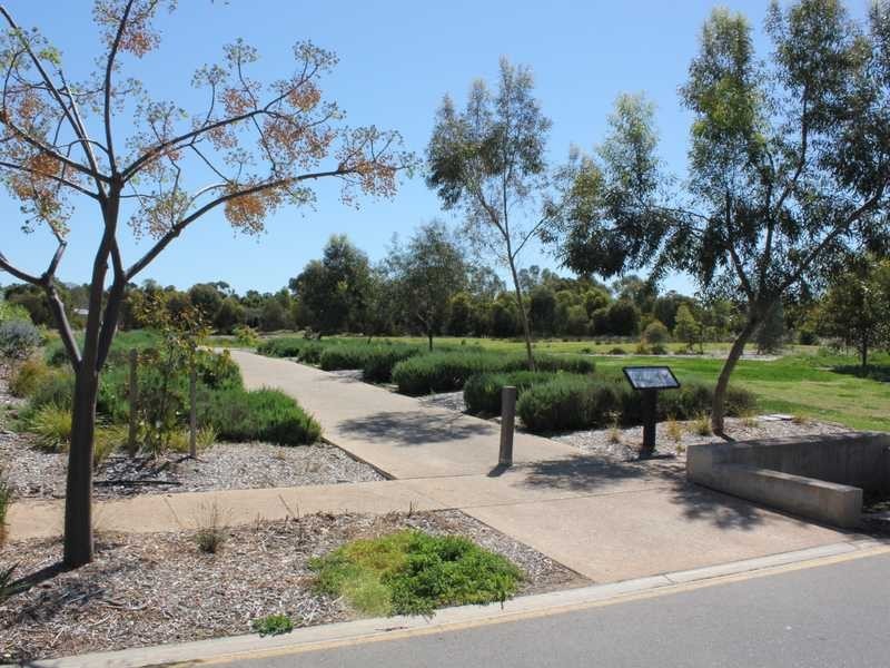 5 Riverbank Circuit, Campbelltown SA 5074