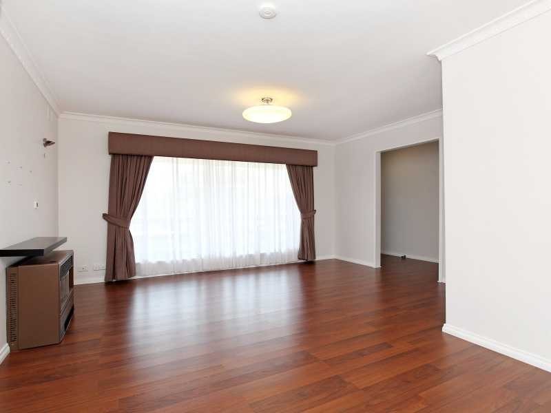 34 Beaufort Cres, Felixstow SA 5070