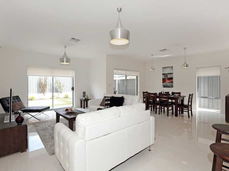 3 Walker Avenue, Paradise SA 5075