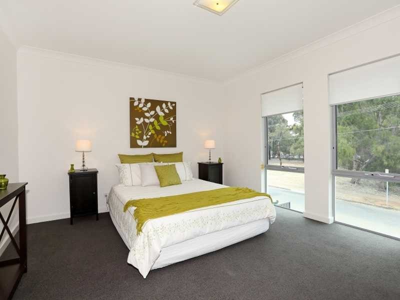 3 Walker Avenue, Paradise SA 5075