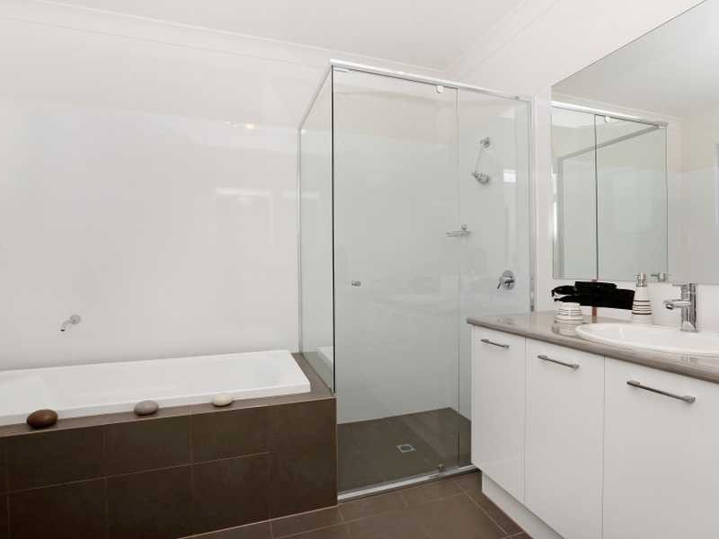 3 Walker Avenue, Paradise SA 5075